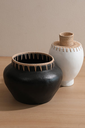 Hanoi black vase