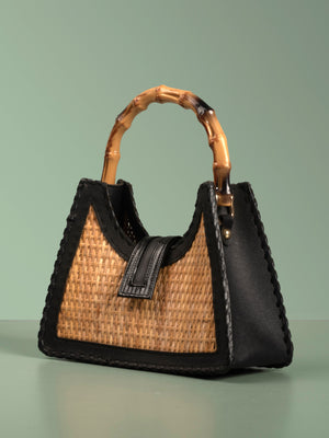 DIANA BAGUETTE BAG - BLACK