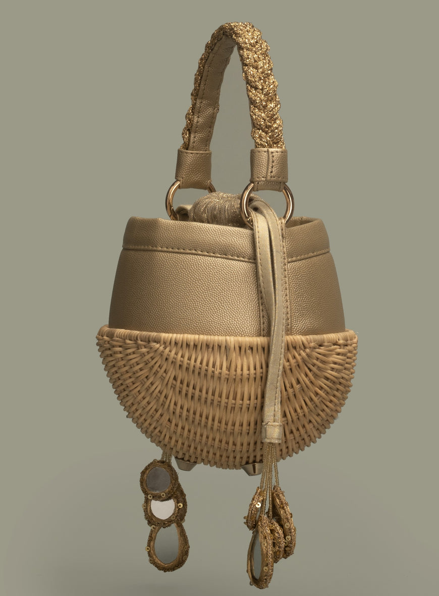 OLIVIA BUCKET BAG - GOLD