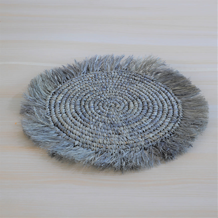 FRINGE MAT GREY