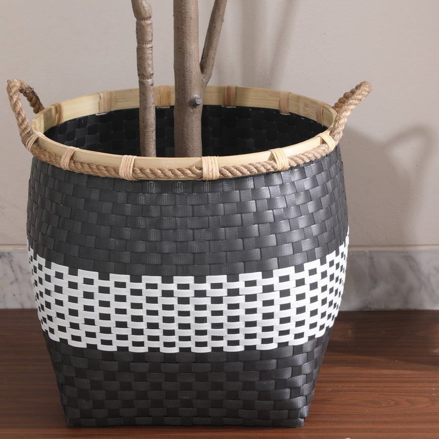 TOKYO BLACK WHITE BASKET