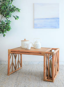 CANE TABLE NATURAL