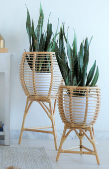 RATTAN PLANTER WITH STAND